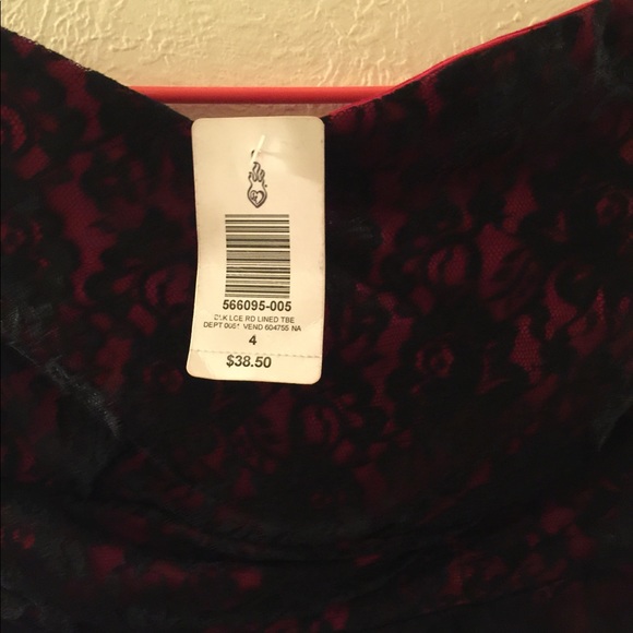 HOt TORRID - Picture 3 of 3